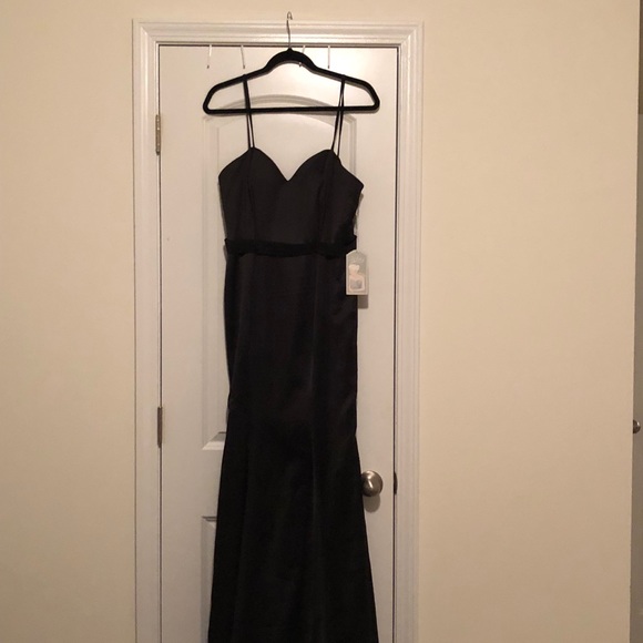 Black Mermaid evening gown - Picture 1 of 3